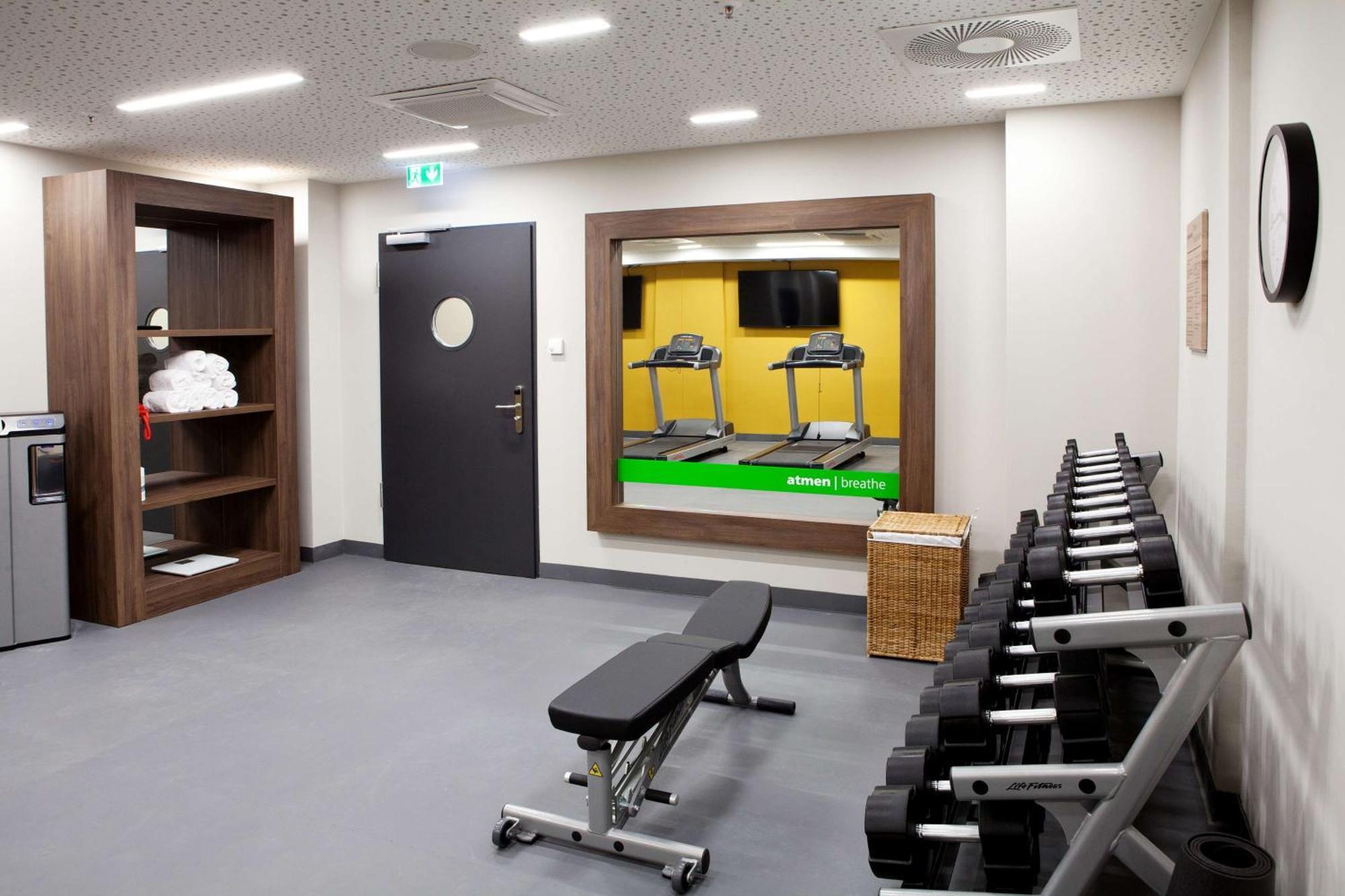 Hampton By Hilton Munich City Center East エクステリア 写真